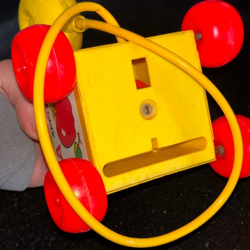 vintage 1970 Fisher-Price Peek-A-Boo Block pull toy - Picture 2 of 5